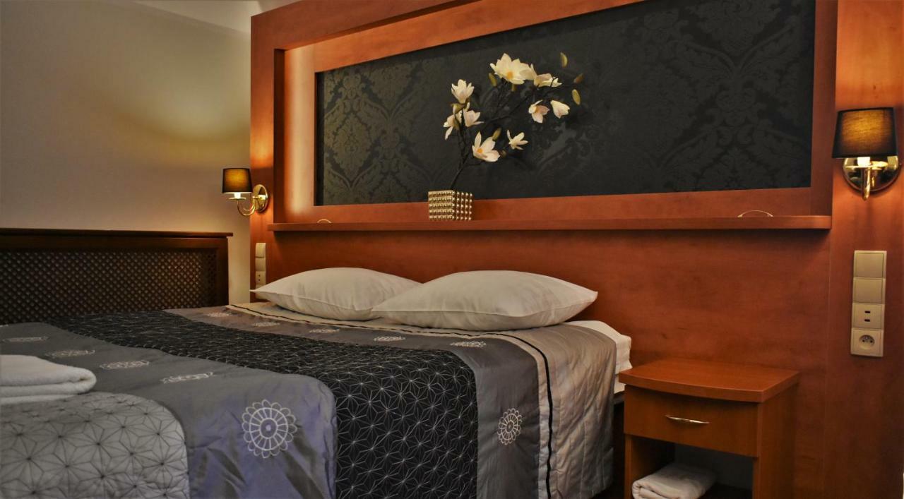 Hotel Zlote Deby Varšava Exteriér fotografie